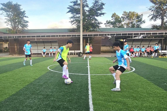 Ðiểm sáng phong trào bóng đá học đường