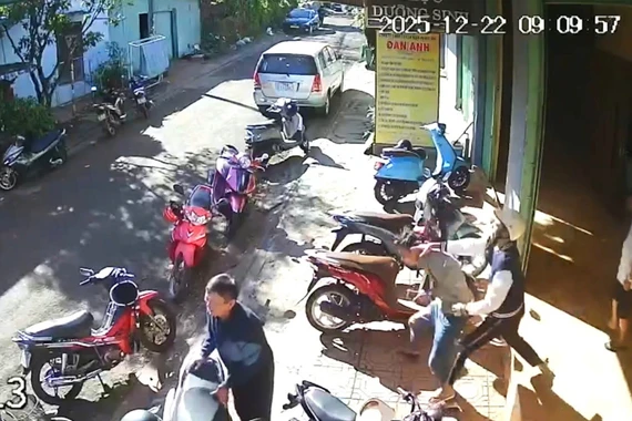 Chủ nợ bị hành hung