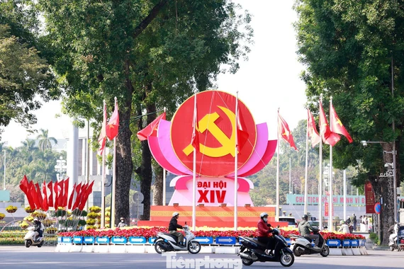 Các nghị quyết chiến lược sẽ đưa đất nước phát triển nhanh và bền vững