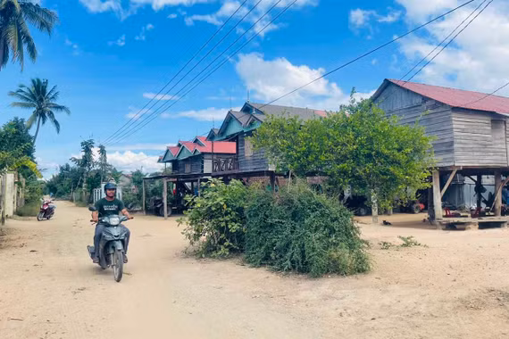 Di dời chuồng trại ra khỏi gầm nhà sàn: Lợi đơn lợi kép
