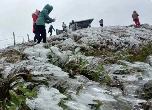 Dự báo thời tiết 10 ngày tới: Miền Bắc rét kéo dài, miền Trung mưa giông