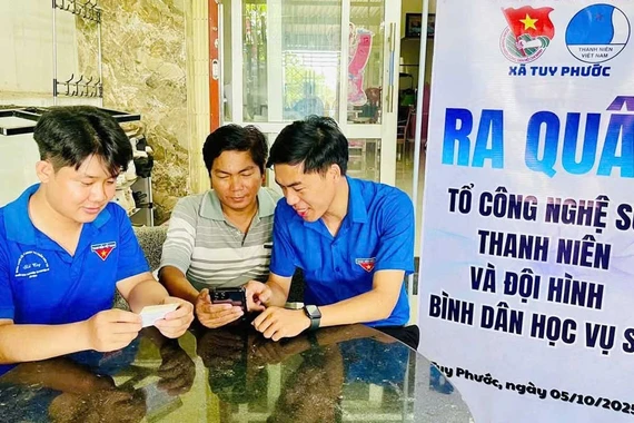 Xã Tuy Phước: Đẩy mạnh chuyển đổi số, đưa công nghệ đến gần dân