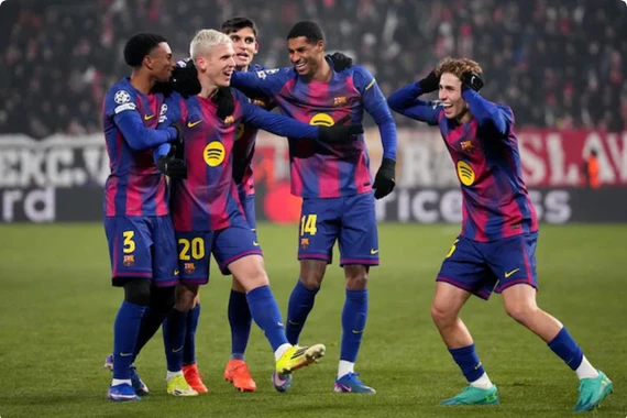 Ngược dòng kịch tính, Barcelona thắng đậm Slavia Prague