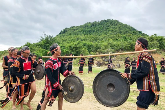 Bộ chiêng của các thủ lĩnh Jrai trở thành bảo vật quốc gia