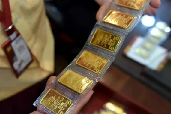 Từ đỉnh lịch sử đến cú giảm sốc: Vì sao giá vàng quay đầu mạnh?