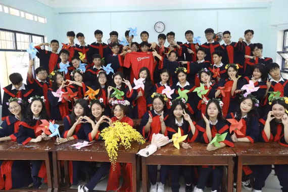Học sinh nào cũng cần được yêu thương