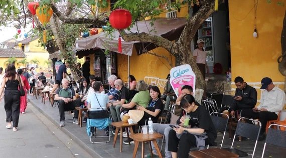 Hai lời giải cho vỉa hè đô thị