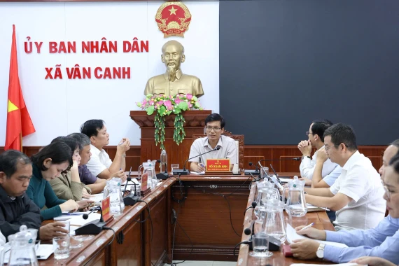 Xã Vân Canh, Canh Vinh triển khai công tác bầu cử nghiêm túc, trách nhiệm.