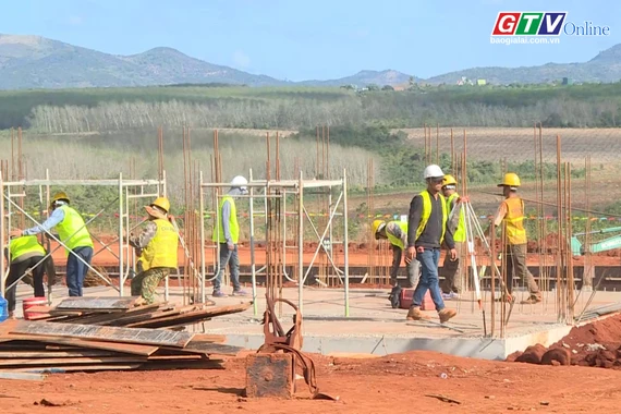 Toàn cảnh Gia Lai 24h: Đẩy nhanh tiến độ xây dựng trường nội trú liên cấp tại các xã biên giới