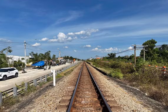 Tai nạn đường sắt tại phường An Nhơn khiến một phụ nữ tử vong.