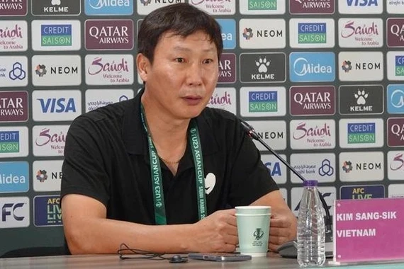 HLV Kim Sang-sik ca ngợi U.23 UAE cực hay, nhưng U.23 Việt Nam sẽ chiến thắng