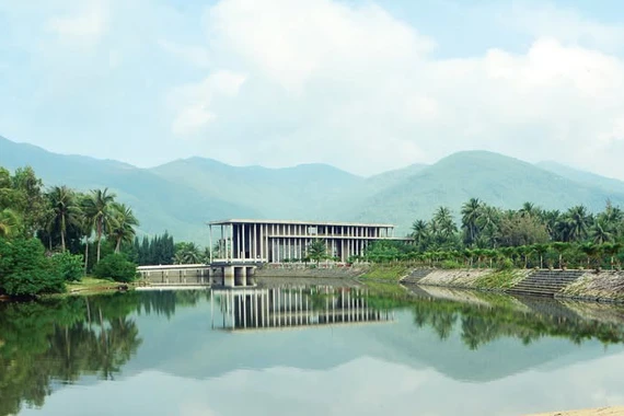 Mở rộng cửa nhìn ra vũ trụ