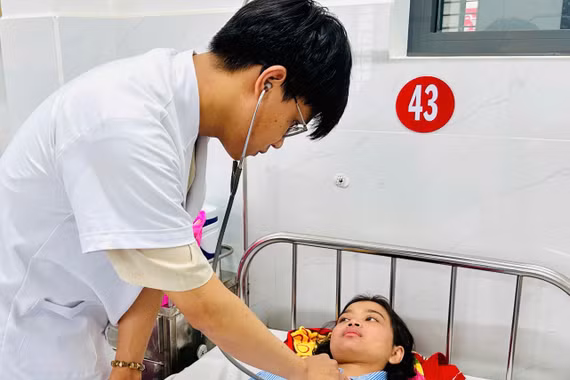 Giúp Siu Ri có cơ hội vượt qua bạo bệnh
