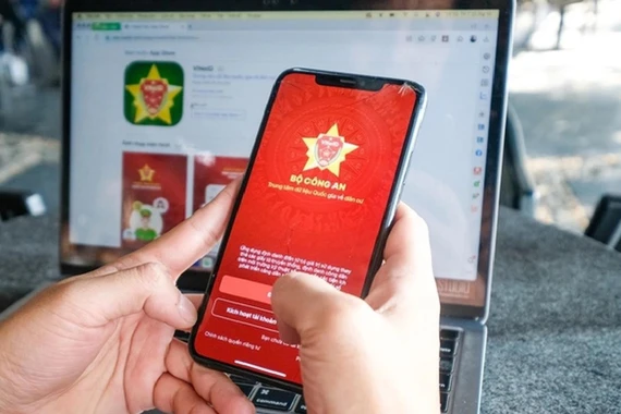 Hành chính không giấy tờ