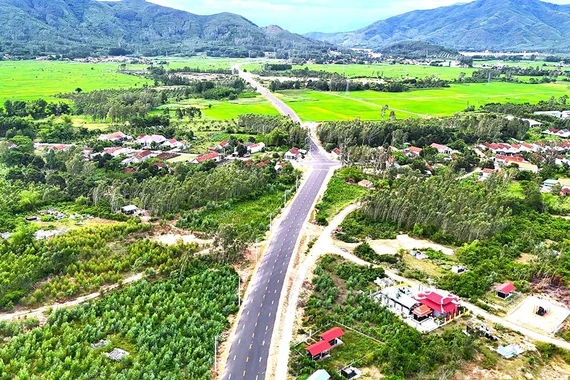Phấn đấu trở thành xã nông thôn mới nâng cao