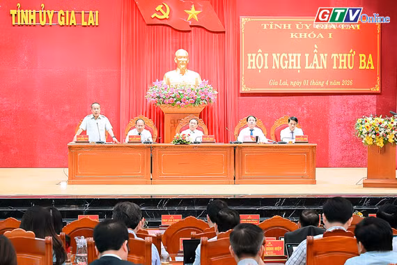 Điểm tin trưa: Hội nghị Tỉnh ủy lần thứ ba -Nhìn thẳng hạn chế, đề ra giải pháp đột phá