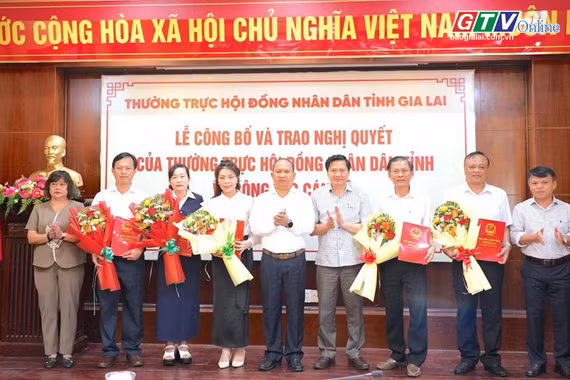 Toàn cảnh Gia Lai 24h: Công bố và trao Nghị quyết của Thường trực HĐND tỉnh Gia Lai về công tác cán bộ