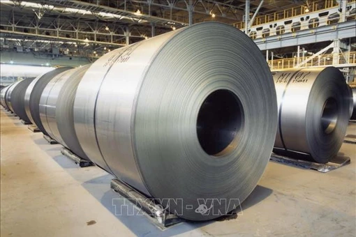 Mỹ chính thức áp thuế 50% đối với nhôm và thép nhập khẩu