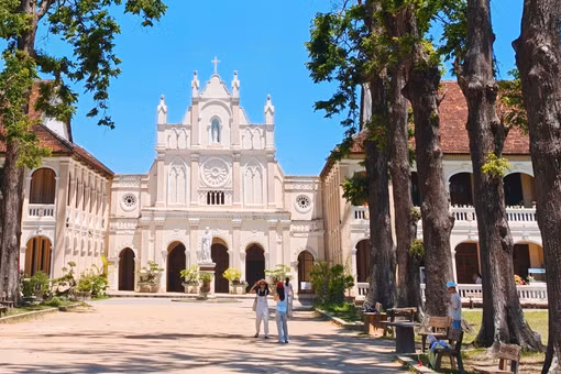 Từ bộ phim “Hẹn em ngày nhật thực”: Thêm lối dẫn du khách về với Gia Lai 