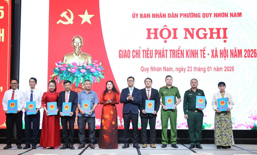 phuong-quy-nhon-nam-giao-chi-tieu-phat-trien-kinh-te-xa-hoi.jpg