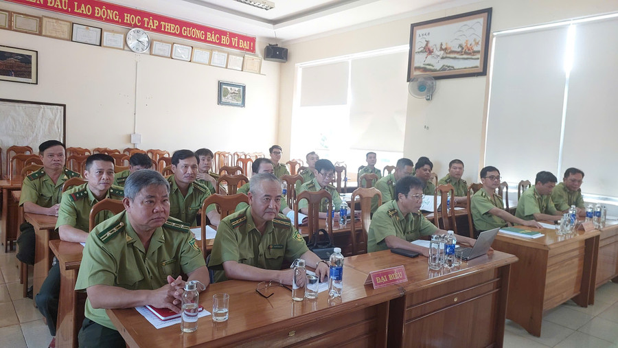 Quang cảnh lễ ký kết. Ảnh: N.D quang-canh-le-ky-ket-quy-che-phoi-hop-giua-doi-kiem-lam-co-dong-pcccr-so-2-voi-hat-kiem-lam-khu-vuc-5-xa.jpg