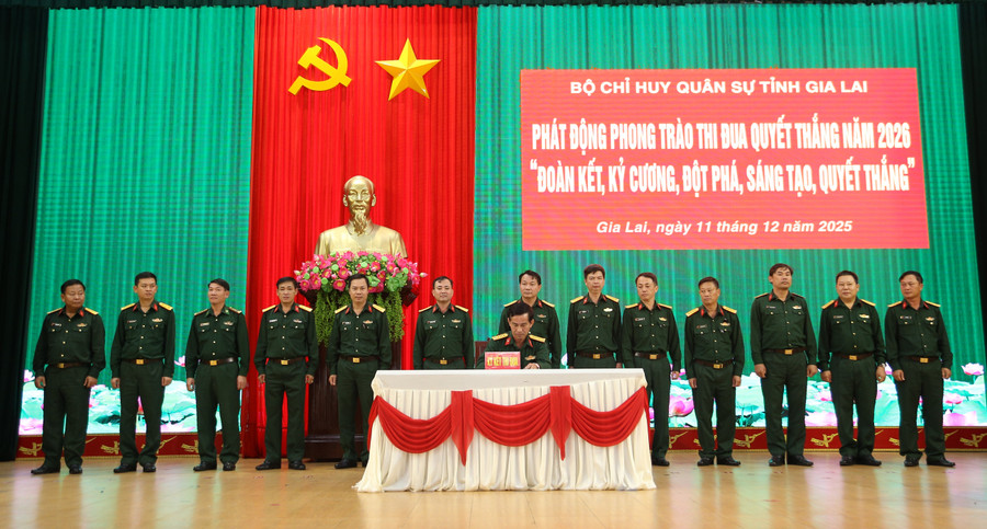 Agências e unidades das forças armadas provinciais assinaram um acordo de licitação para 2026. Foto: H.P. img-1532.jpg