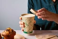Cốc giấy không thể tái chế và rất khó phân hủy