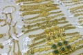 Giá vàng trong nước đi ngang, neo ở mốc 121,5 triệu đồng/lượng