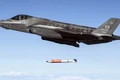 Tiêm kích F-35 Mỹ thả bom hạt nhân chiến thuật B61-12 trong cuộc thử nghiệm năm 2021. Ảnh: JPO