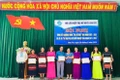 Đak Pơ khen thưởng 27 cá nhân, tập thể tiêu biểu trong chương trình “Mẹ đỡ đầu” và đề án “Phụ nữ khởi nghiệp”