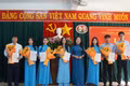 6 học sinh Trường THPT chuyên Hùng Vương được kết nạp vào Đảng 