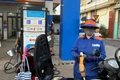 Giá xăng dầu tiếp tục giảm mạnh đến hơn 5.600 đồng/lít trong đêm 26-3