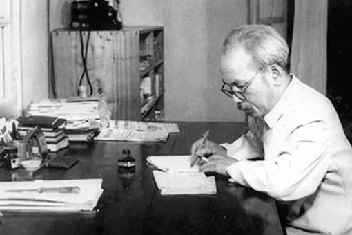 “Di chúc của Bác Hồ - Một giáo trình tiếng Việt độc đáo” in lần thứ 9