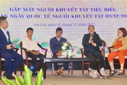 Đồng hành, sẻ chia, tiếp sức cho người khuyết tật