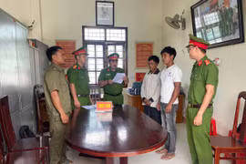 Bắt tạm giam 2 cha con đánh họ hàng vì mâu thuẫn về đất đai