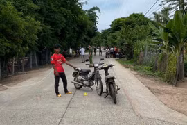 Bắt khẩn cấp gã “yêu râu xanh” dùng dao đe dọa hiếp dâm bé gái 15 tuổi