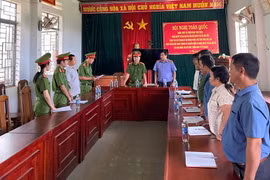 Khởi tố, bắt giữ một số cán bộ có hành vi tham nhũng