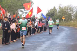 Hào hứng chinh phục cung đường Half Marathon Chư Pưh