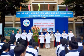 Đồng loạt tuyên truyền về an ninh học đường ở phường Thống Nhất