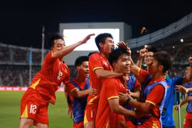 Ngược dòng kinh điển trên đất Thái, U22 Việt Nam lên ngôi vô địch SEA Games 33.