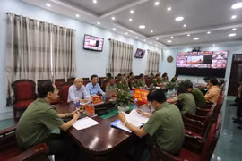 Hội nghị Báo cáo viên Trung ương toàn quốc tháng 4