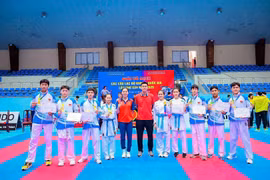 Các VĐV Gia Lai giành được 13 huy chương. Ảnh: Công Tuấn