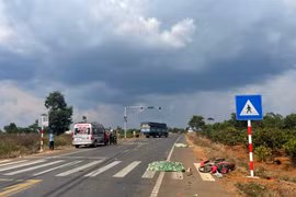 Gia Lai: 2 vợ chồng tử vong sau va chạm với xe tải