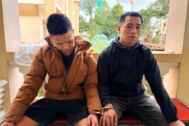 Khởi tố 3 đối tượng trong vụ án mạng ở quán nhậu trên đường Hùng Vương.