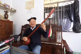 Người nặng lòng với dân ca Tày