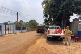 Xử lý tình trạng bụi đường ở phường An Phú