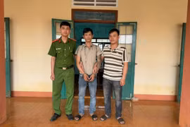 Công an xã Ia O bắt tạm giam đối tượng mua bán trái phép chất ma túy