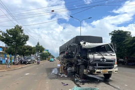 Vụ tai nạn xảy ra ở ngã 3 đường Trường Chinh - Nguyễn Bửu. Ảnh: Văn Ngọc