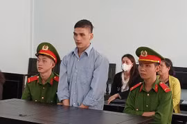 Bị cáo Hinh đã bị tuyên phạt 9 năm tù giam về tội "Giết người".