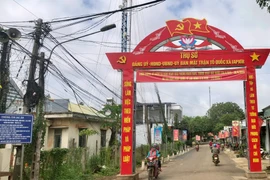 Khu trung tâm xã Ia Piơr phát triển sầm uất, đường sá thuận tiện cho người dân đi lại và giao thương hàng hóa. Ảnh: Lê Nam
